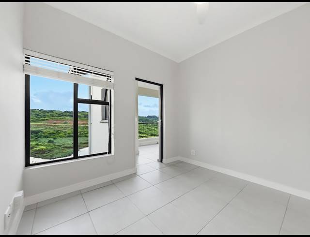 2 BEDROOM APARTMENT TO LET IN BALLITO CENTRAL